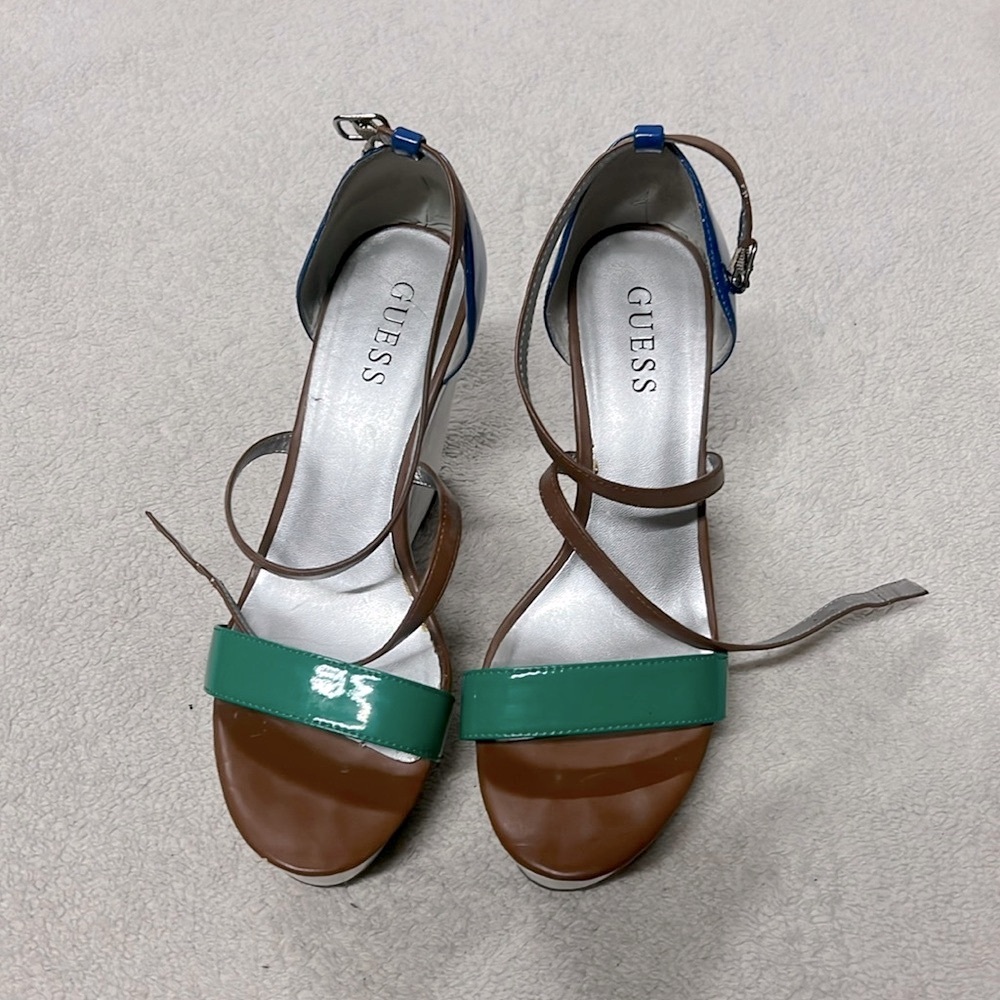Guess Wwotristyn Colorblock Strappy Wedge
